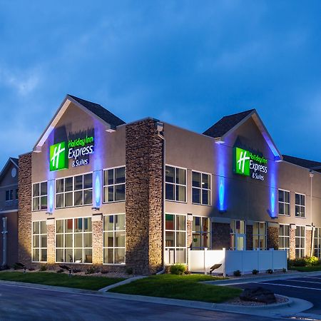 Holiday Inn Express & Suites Rapid City, An Ihg Hotel Eksteriør billede