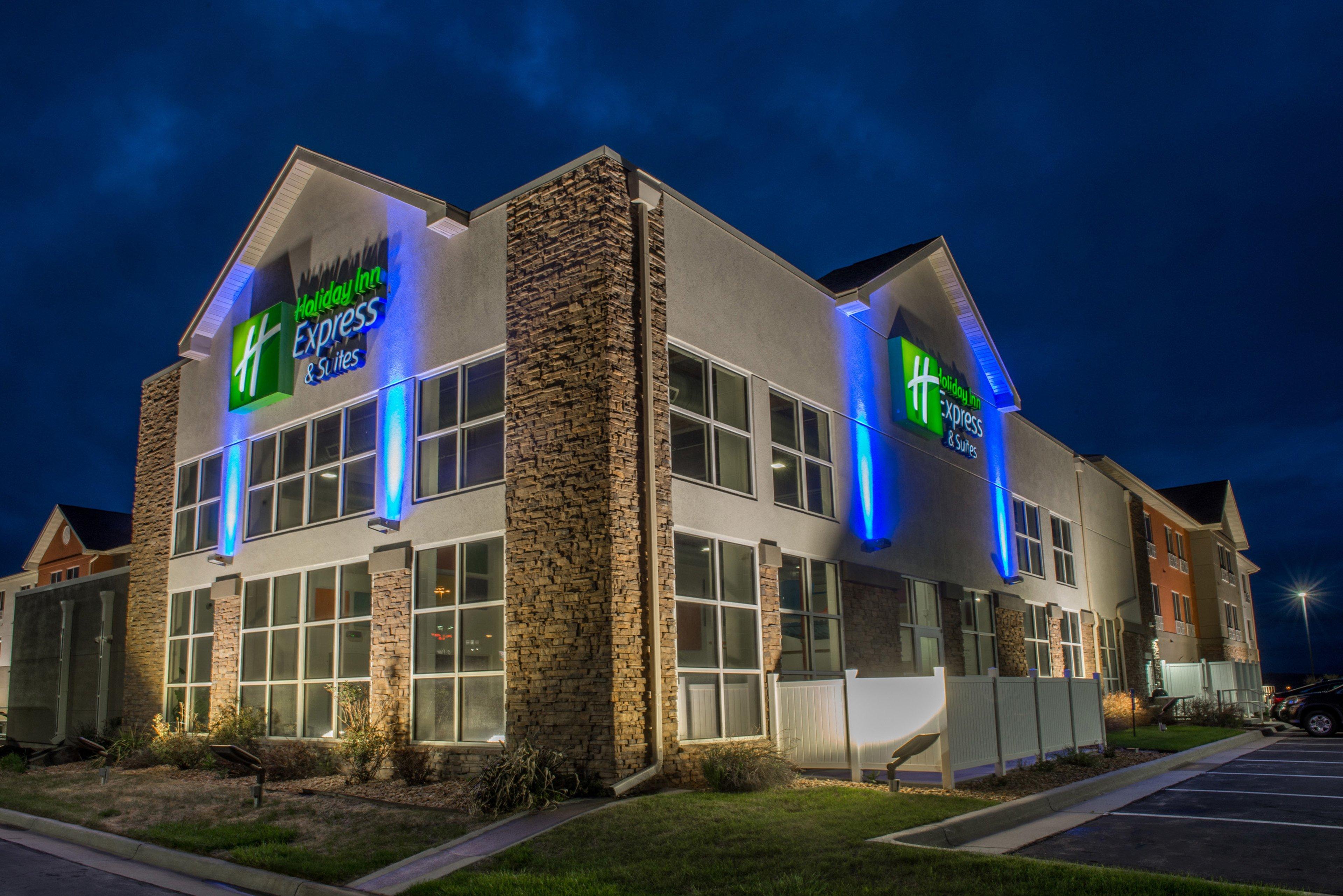 Holiday Inn Express & Suites Rapid City, An Ihg Hotel Eksteriør billede